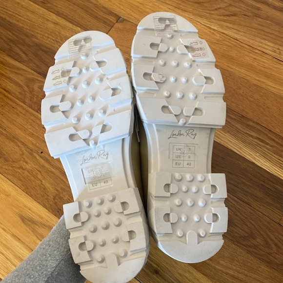 London Rag Women’s Gold Loafers Size 9 - Picture 6 of 6